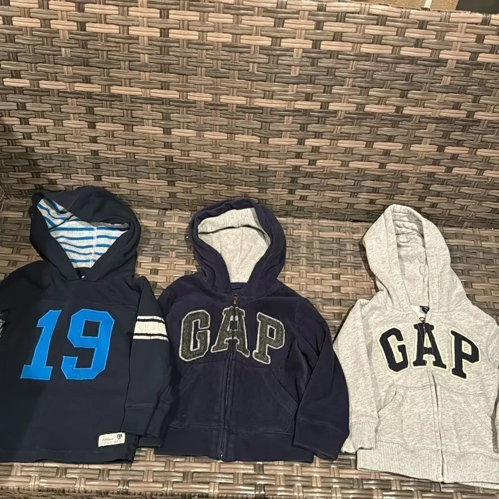 🎉Last deal🎉Gap hoodie and jackets bundle 3